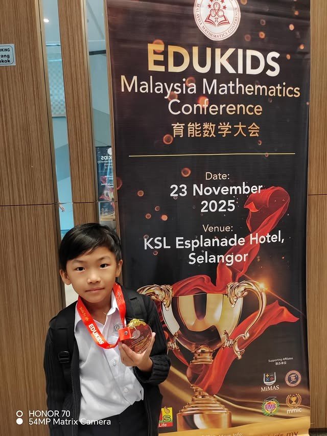 Award-winning Shenmo student
